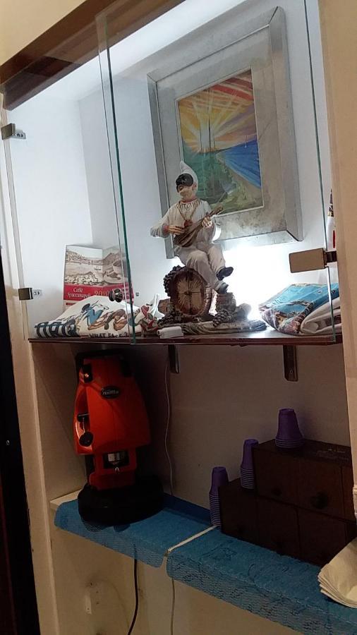 Vacanze Da Angela - Orto Botanico 那不勒斯 外观 照片