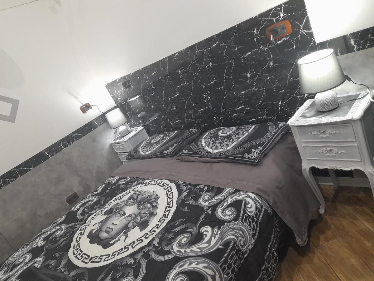 Vacanze Da Angela - Orto Botanico 那不勒斯 外观 照片