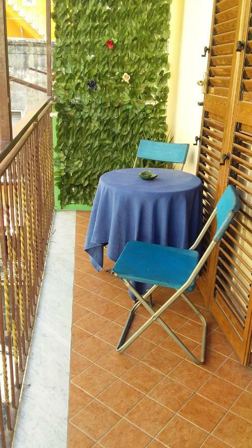 Vacanze Da Angela - Orto Botanico 那不勒斯 外观 照片